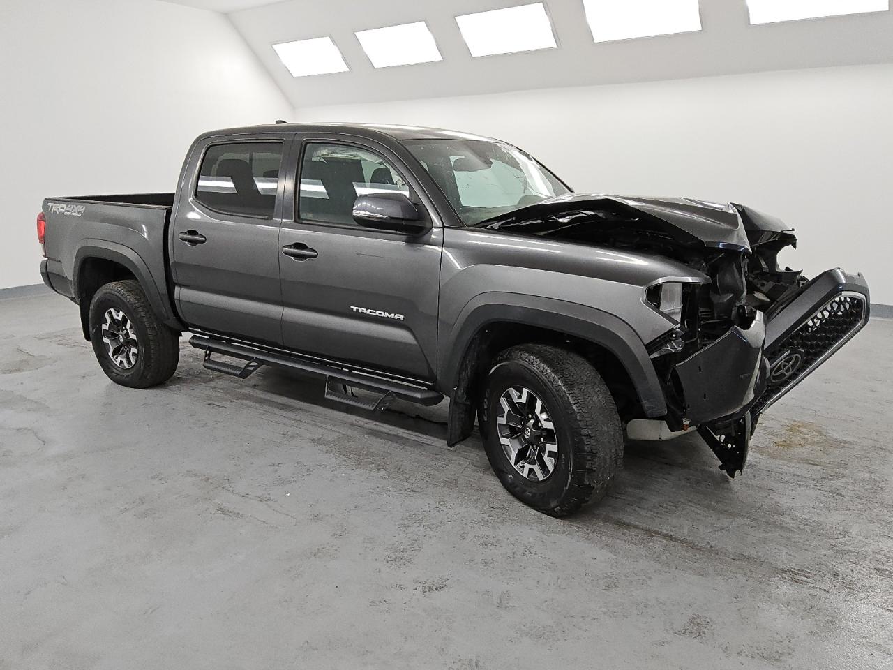 VIN 3TMCZ5AN4KM214869 2019 TOYOTA TACOMA no.4