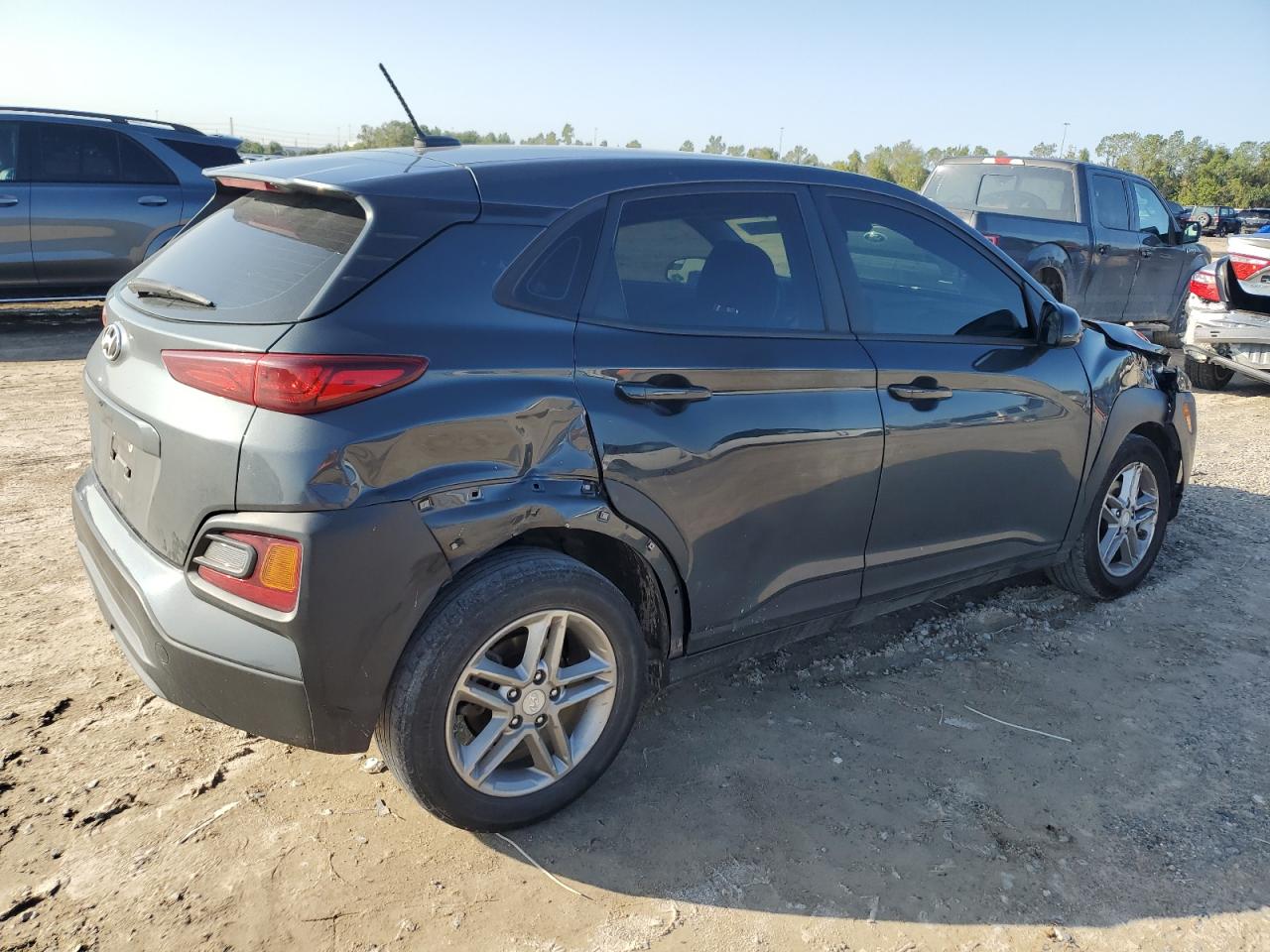 VIN KM8K12AA7LU478143 2020 HYUNDAI KONA no.3