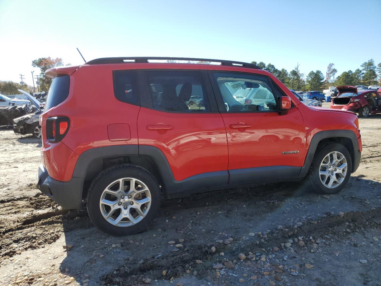 2017 Jeep Renegade - Image 3