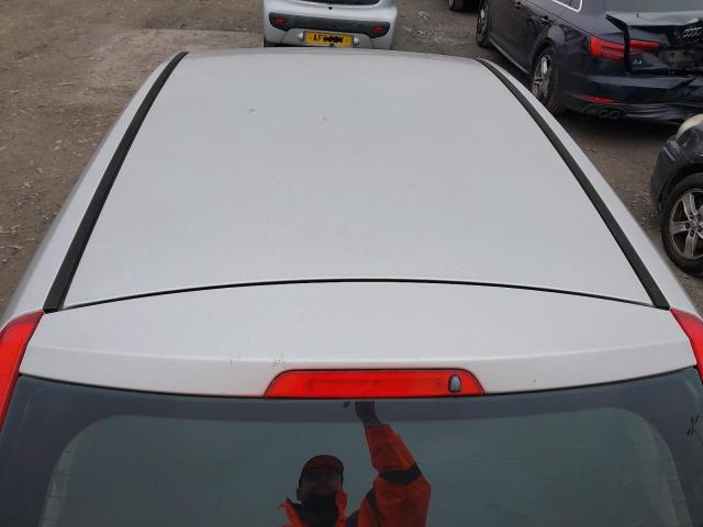 2006 FORD FIESTA GHIA 
