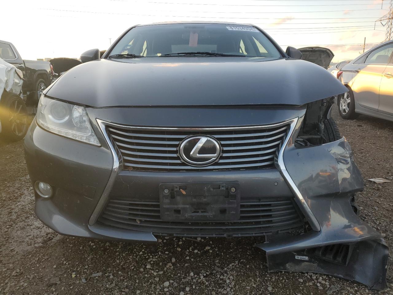 2013 Lexus ES - Image 5