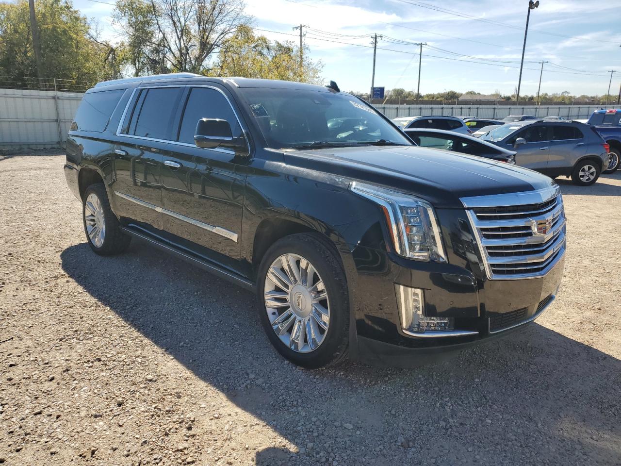 VIN 1GYS3KKJ6KR126597 2019 CADILLAC ESCALADE no.4