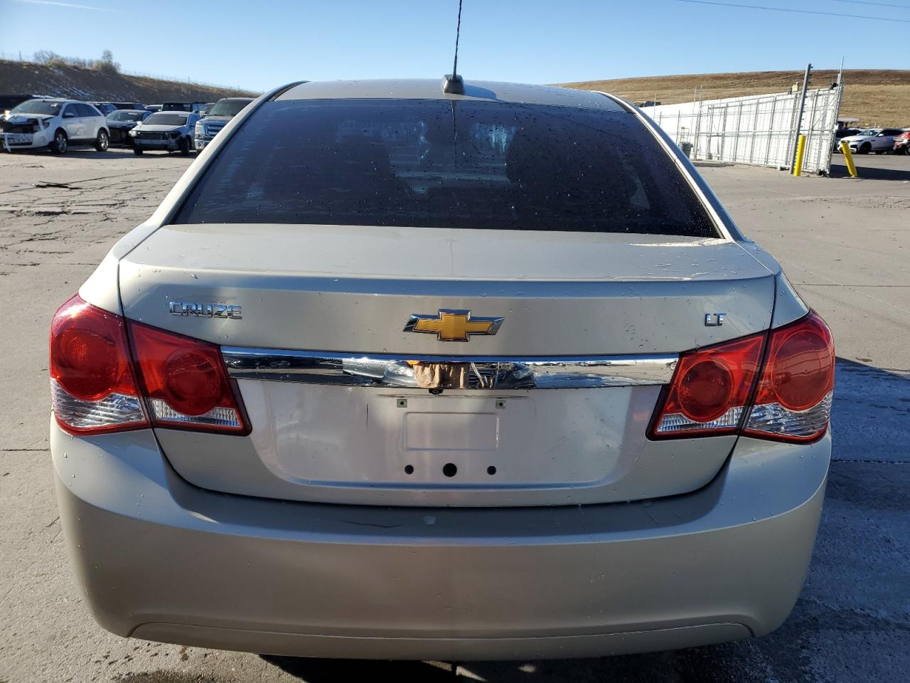 VIN 1G1PC5SB0F7107348 2015 CHEVROLET CRUZE no.6