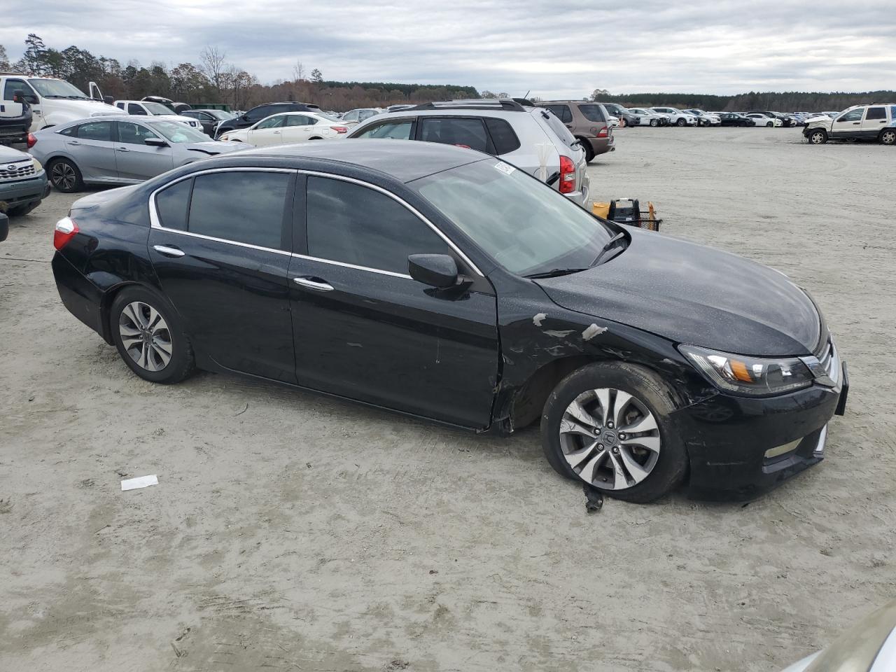 VIN 1HGCR2F31FA085175 2015 HONDA ACCORD no.4