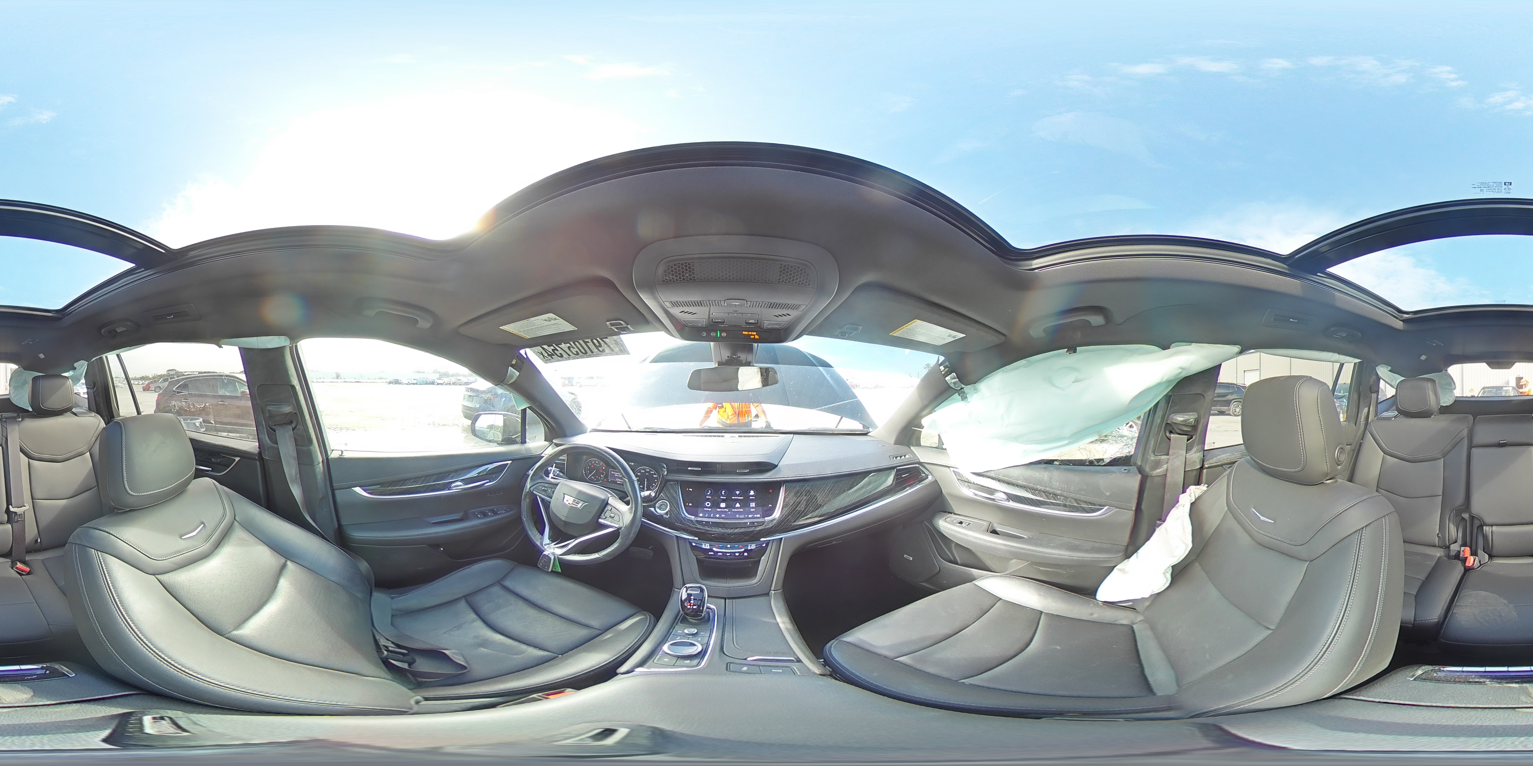 2022 Cadillac XT6 - Image 13