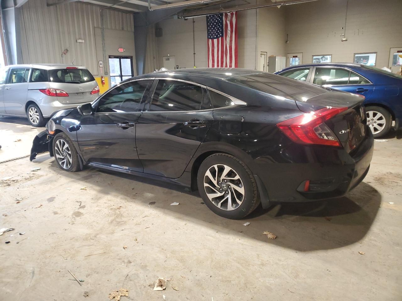 VIN 19XFC2F7XGE069880 2016 HONDA CIVIC no.2