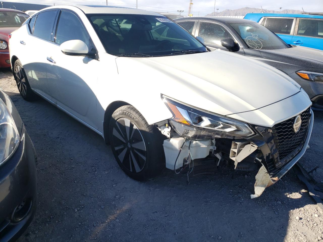 VIN 1N4BL4DV2KC142435 2019 NISSAN ALTIMA no.4