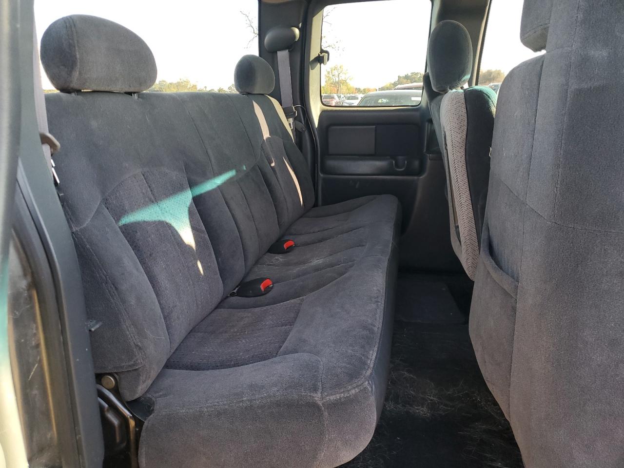 2000 Chevrolet Silverado - Image 10