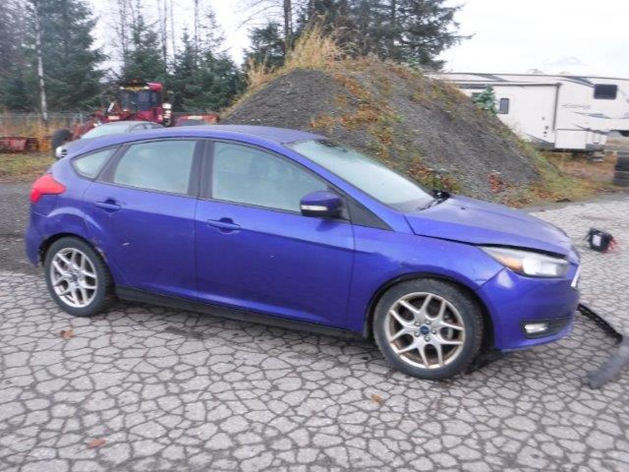 VIN 1FADP3K24FL306936 2015 FORD FOCUS no.4