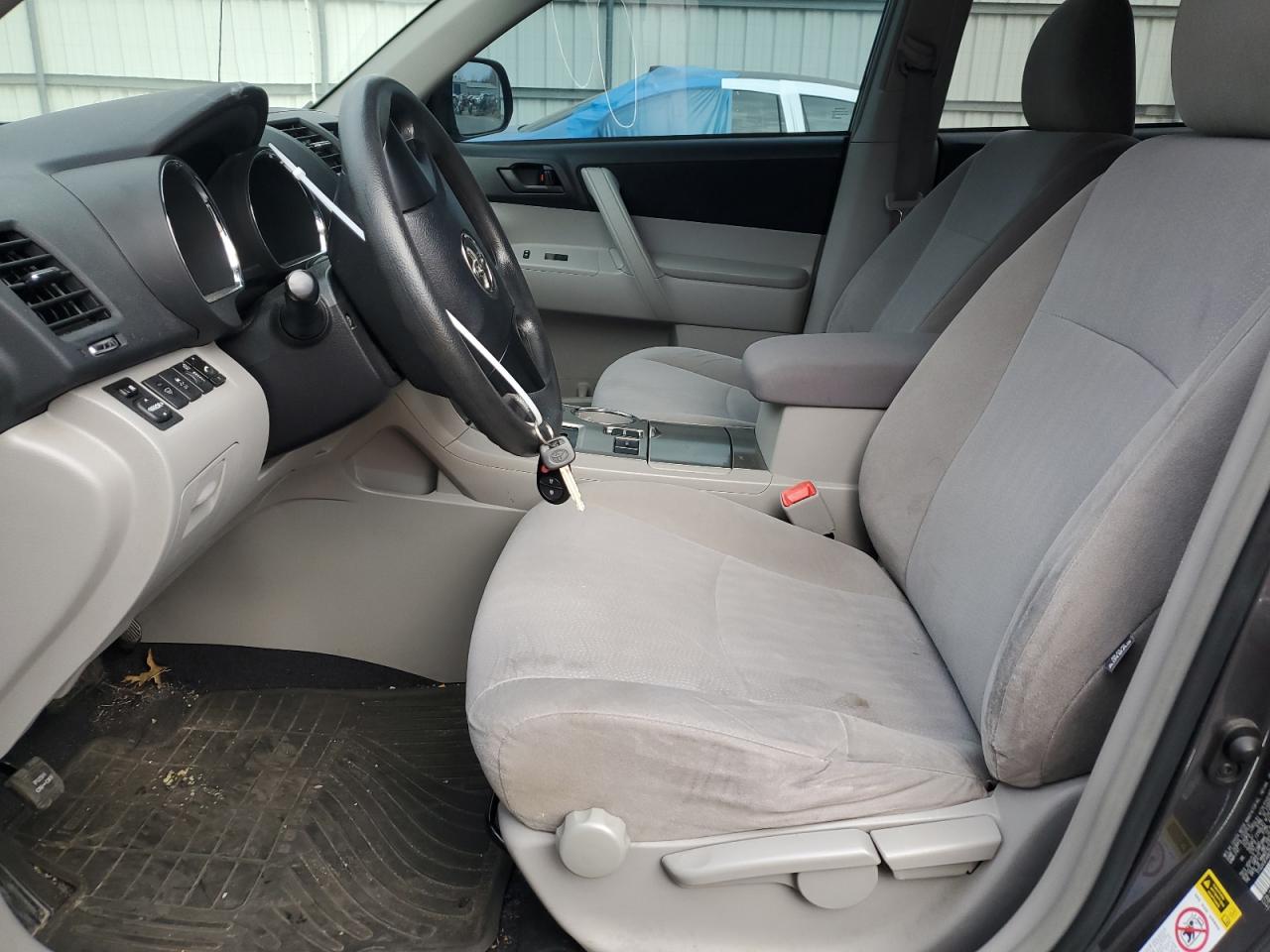 2011 Toyota Highlander - Image 7