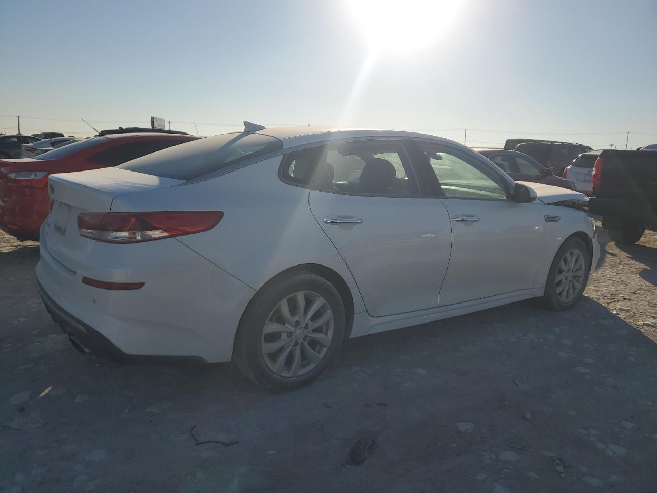 2019 Kia Optima - Image 3