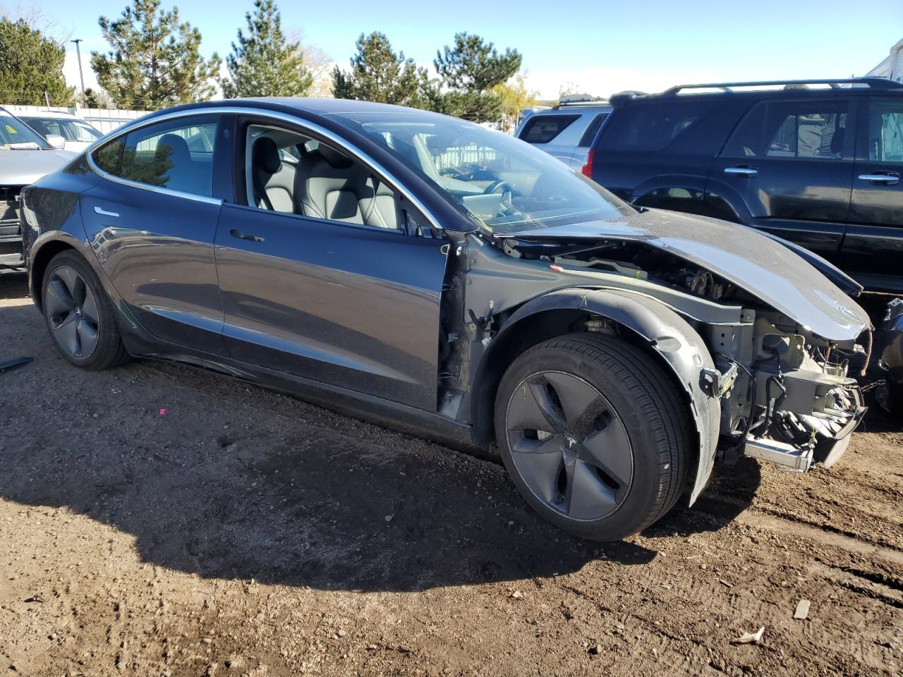 VIN 5YJ3E1EA5JF021614 2018 TESLA MODEL 3 no.4