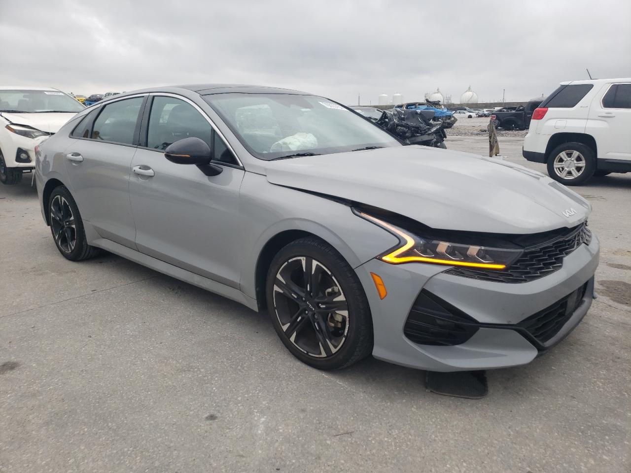 2022 Kia K5 - Image 4