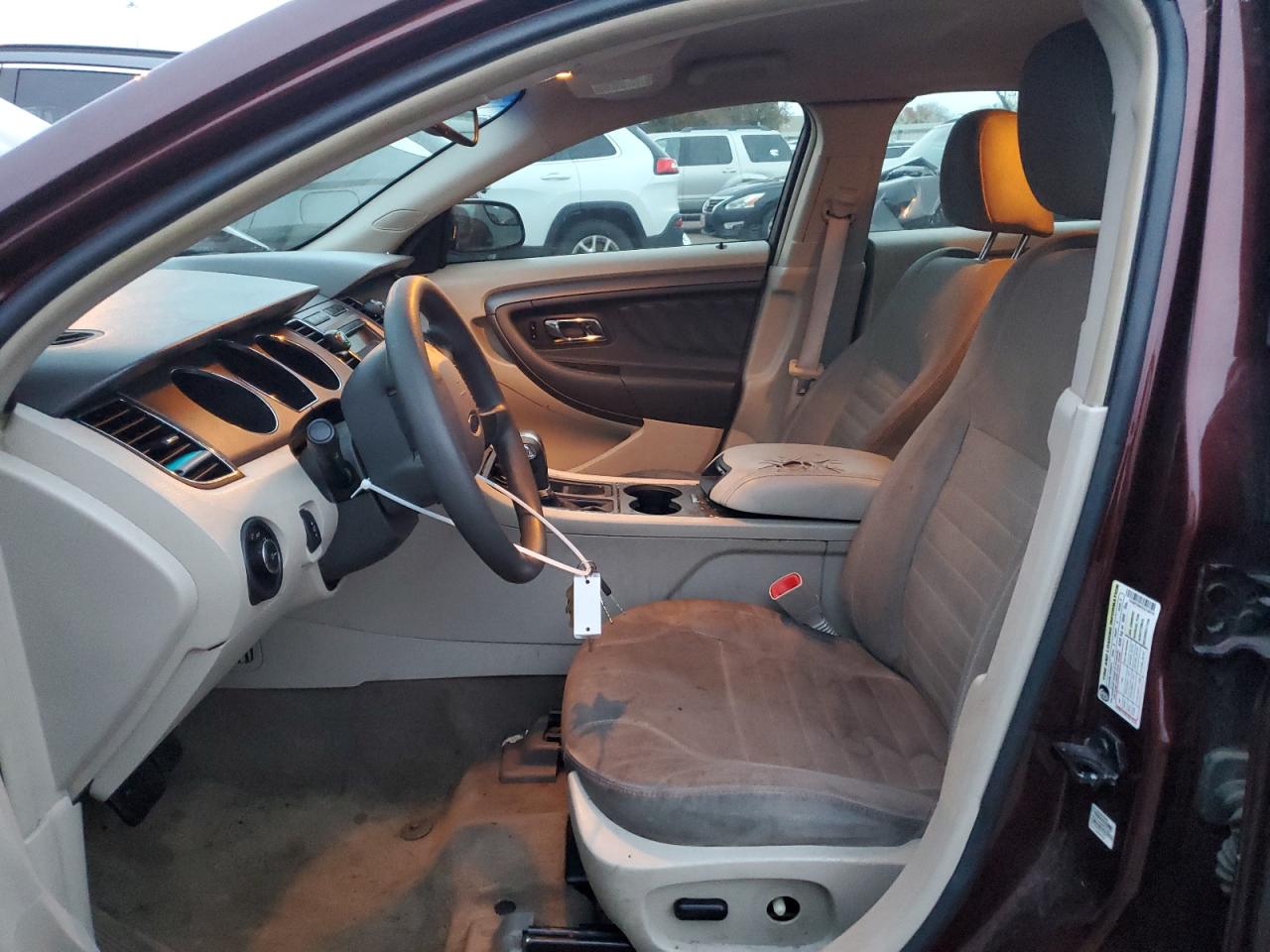 2012 Ford Taurus - Image 7