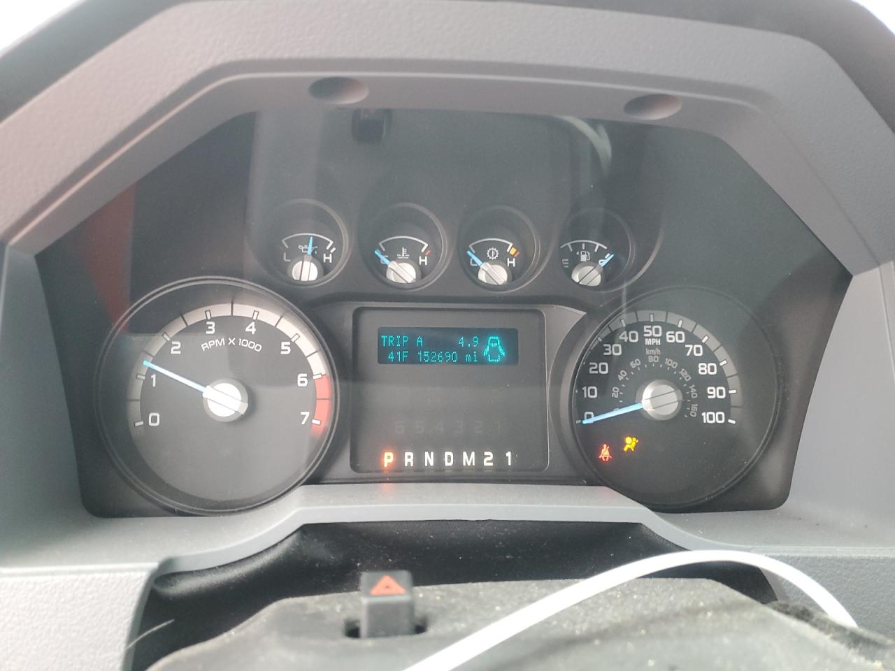 2015 Ford F350 - Image 9
