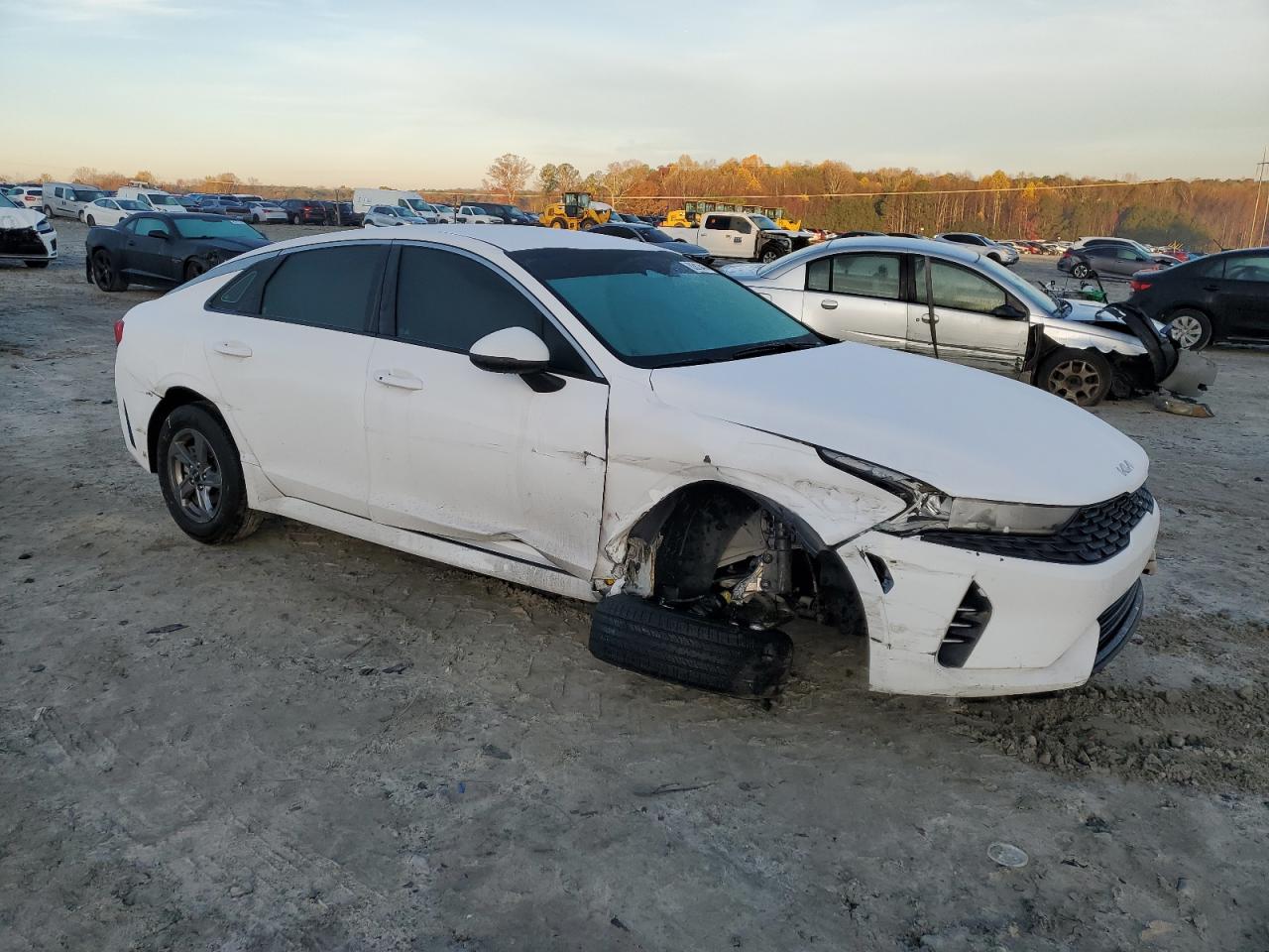 2023 Kia K5 - Image 4
