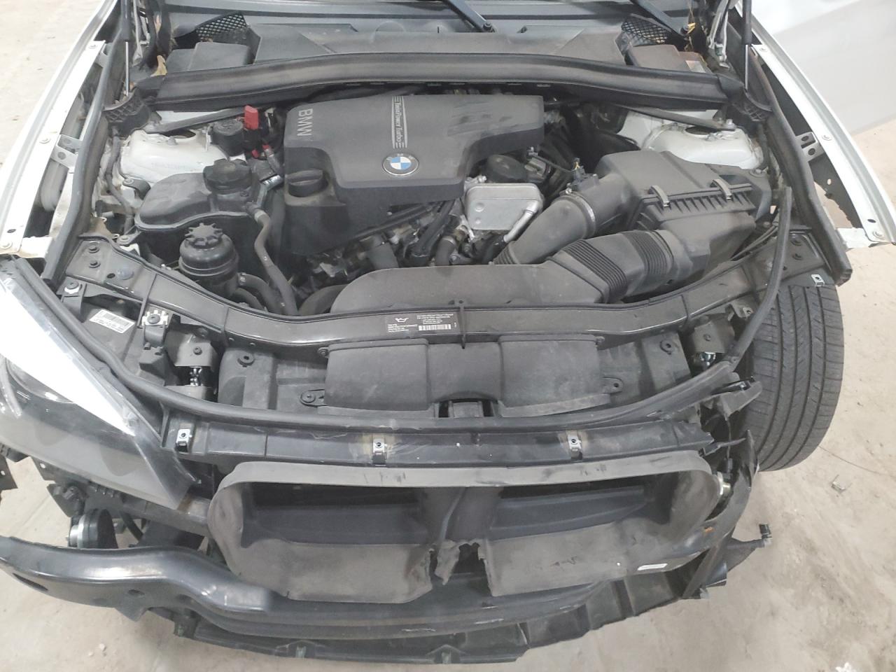 2014 BMW X1 - Image 11