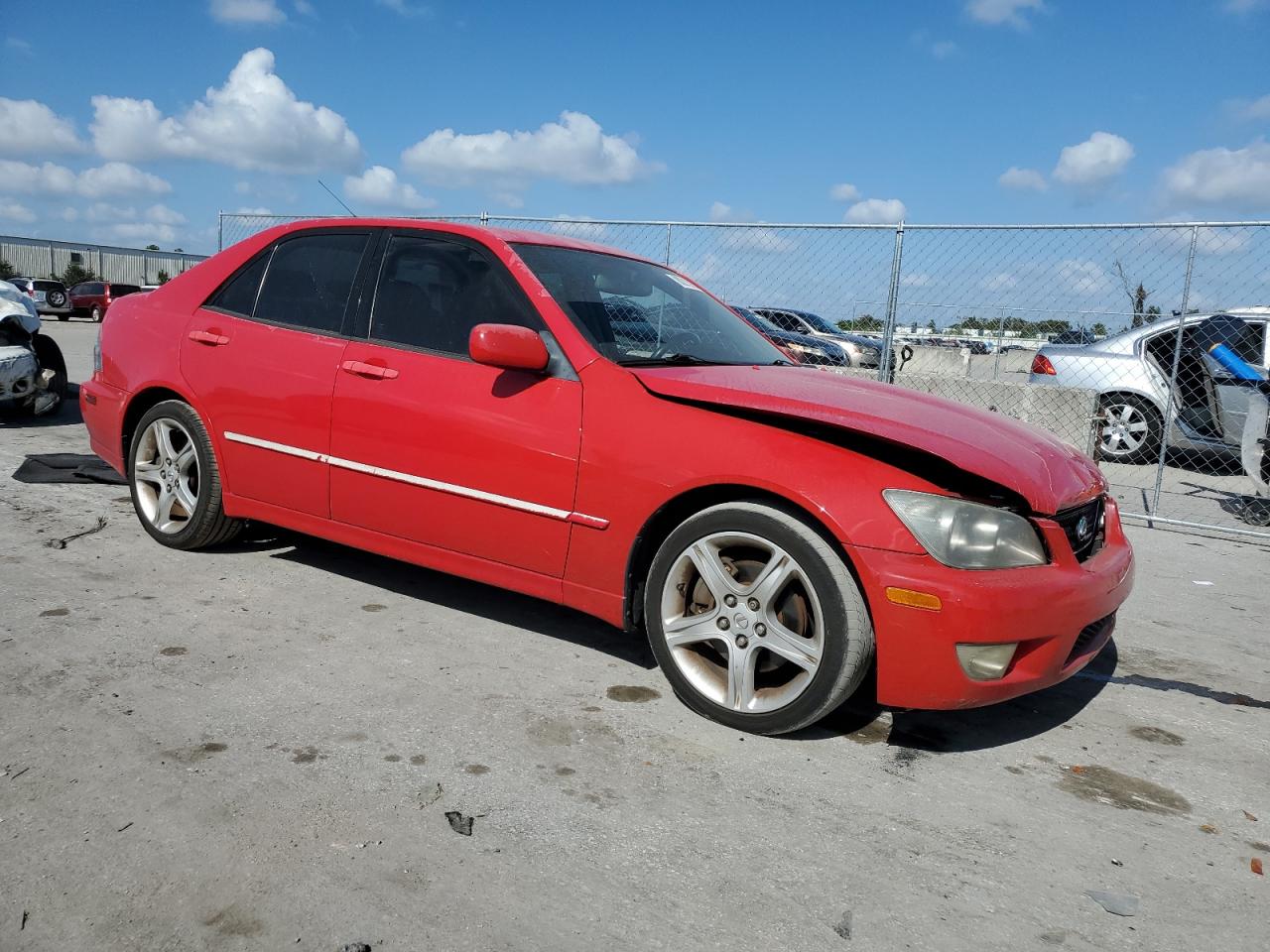 2005 Lexus IS - Image 4