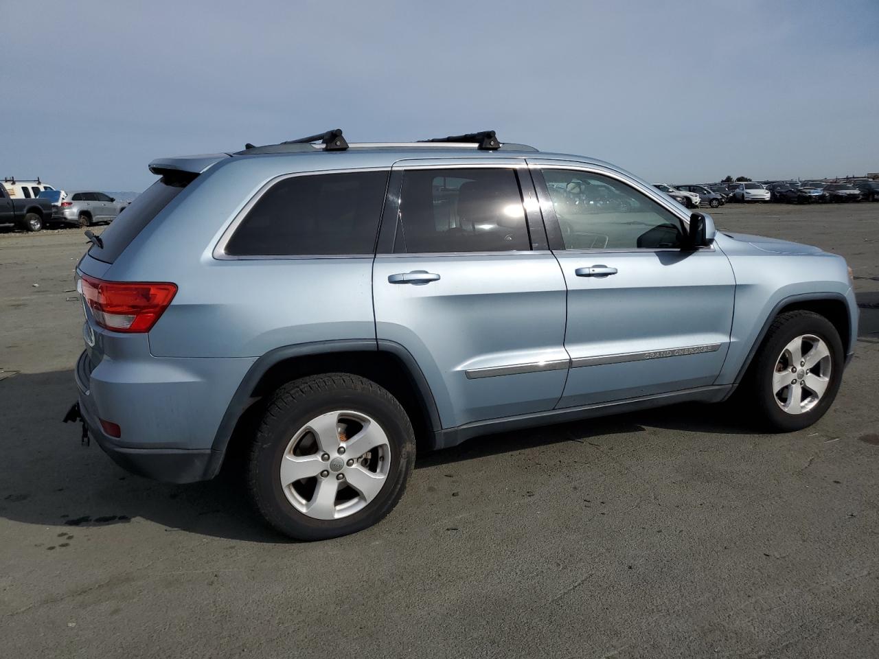 2012 Jeep Grand Cherokee - Image 3