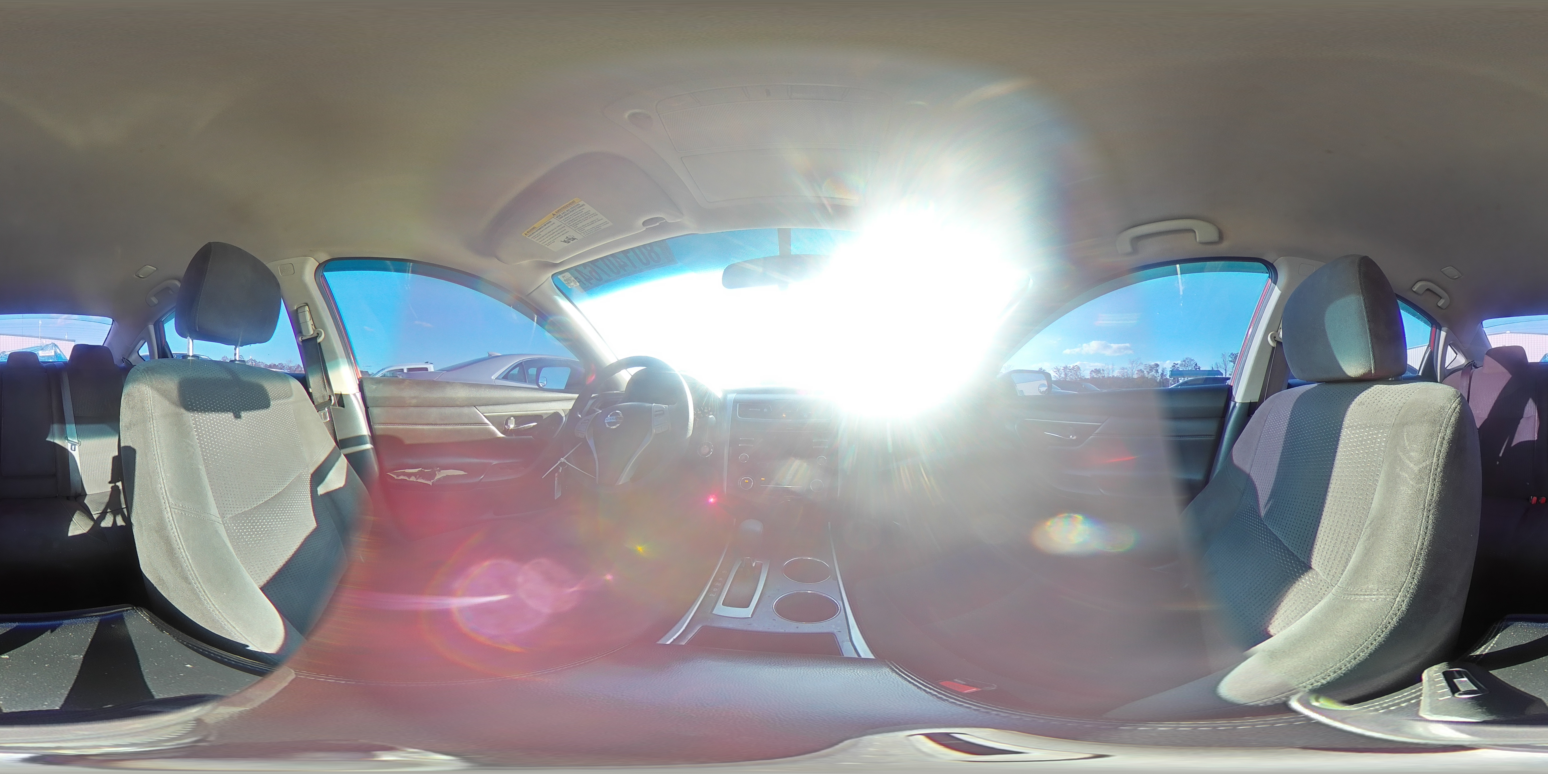 2015 Nissan Altima - Image 13