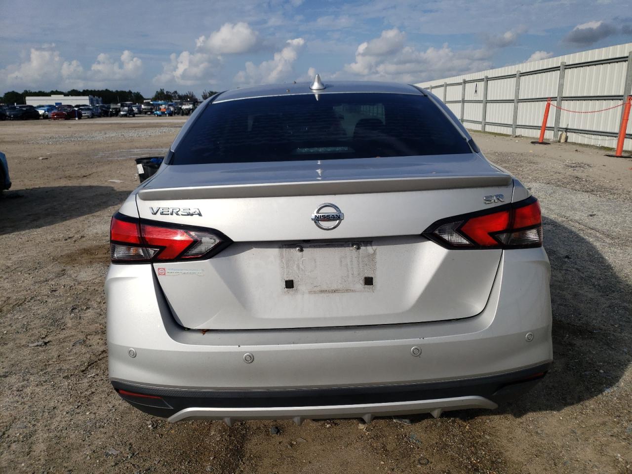 2020 Nissan Versa Sr VIN: 3N1CN8FV3LL827016 Lot: 80167884