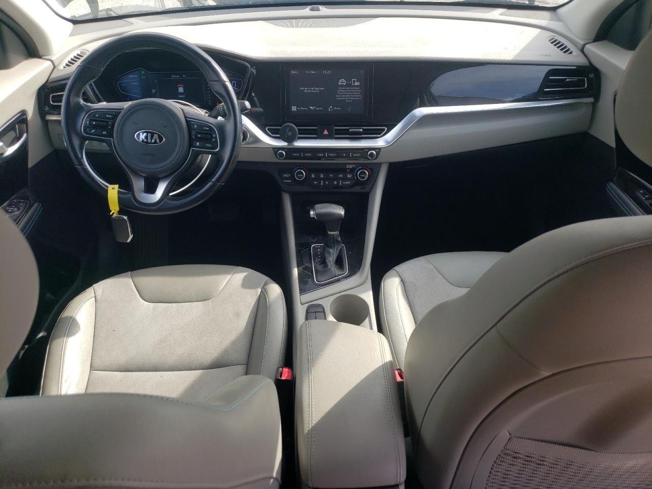 2020 Kia Niro Touring VIN: KNDCC3LC9L5443296 Lot: 78263344