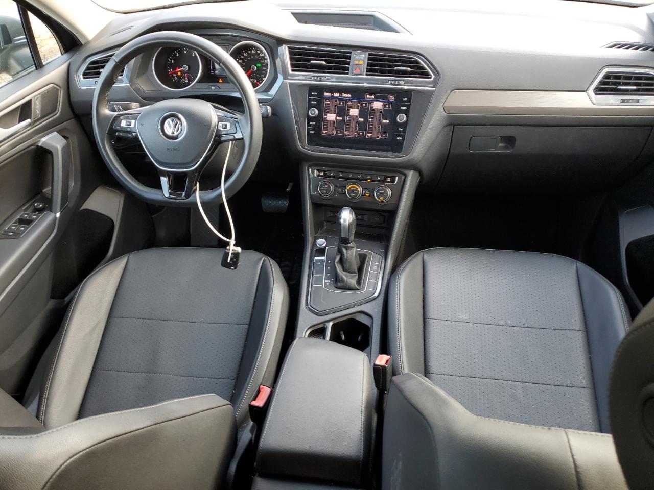 2020 Volkswagen Tiguan - Image 8