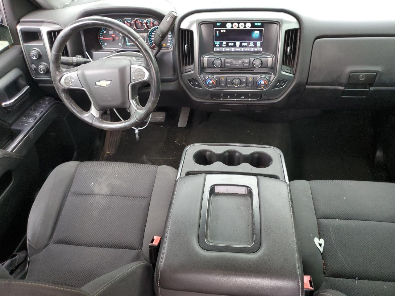 2016 Chevrolet Silverado - Image 8