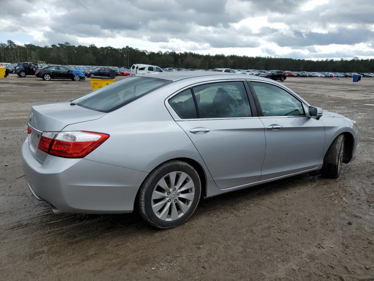 2013 Honda Accord - Image 3