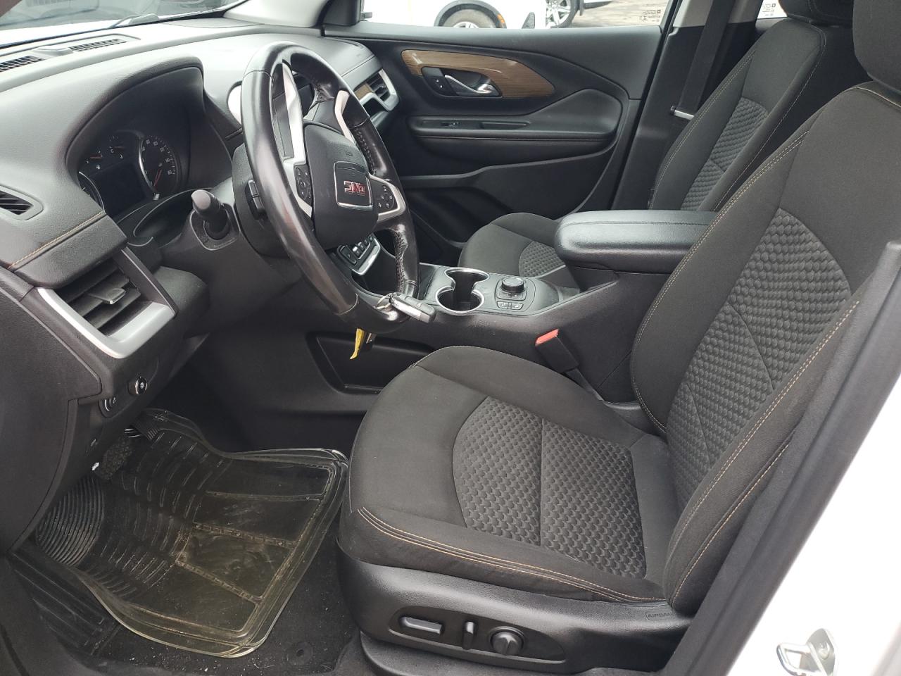 2020 GMC Terrain - Image 7