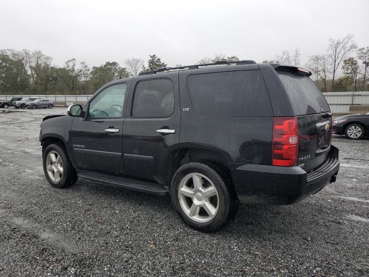 2008 Chevrolet Tahoe - Image 2
