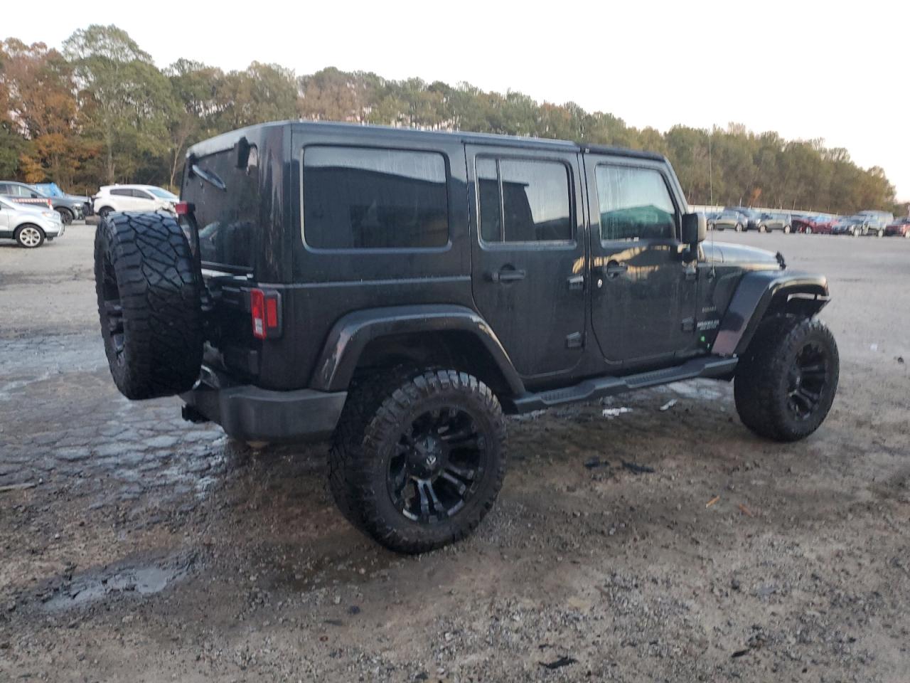 2016 Jeep Wrangler - Image 3