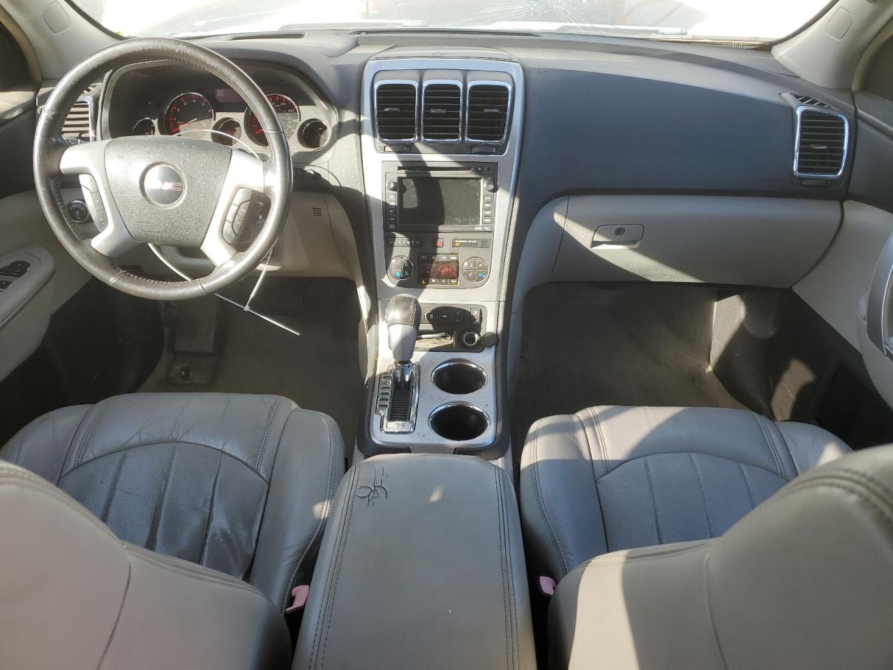2009 GMC Acadia - Image 8