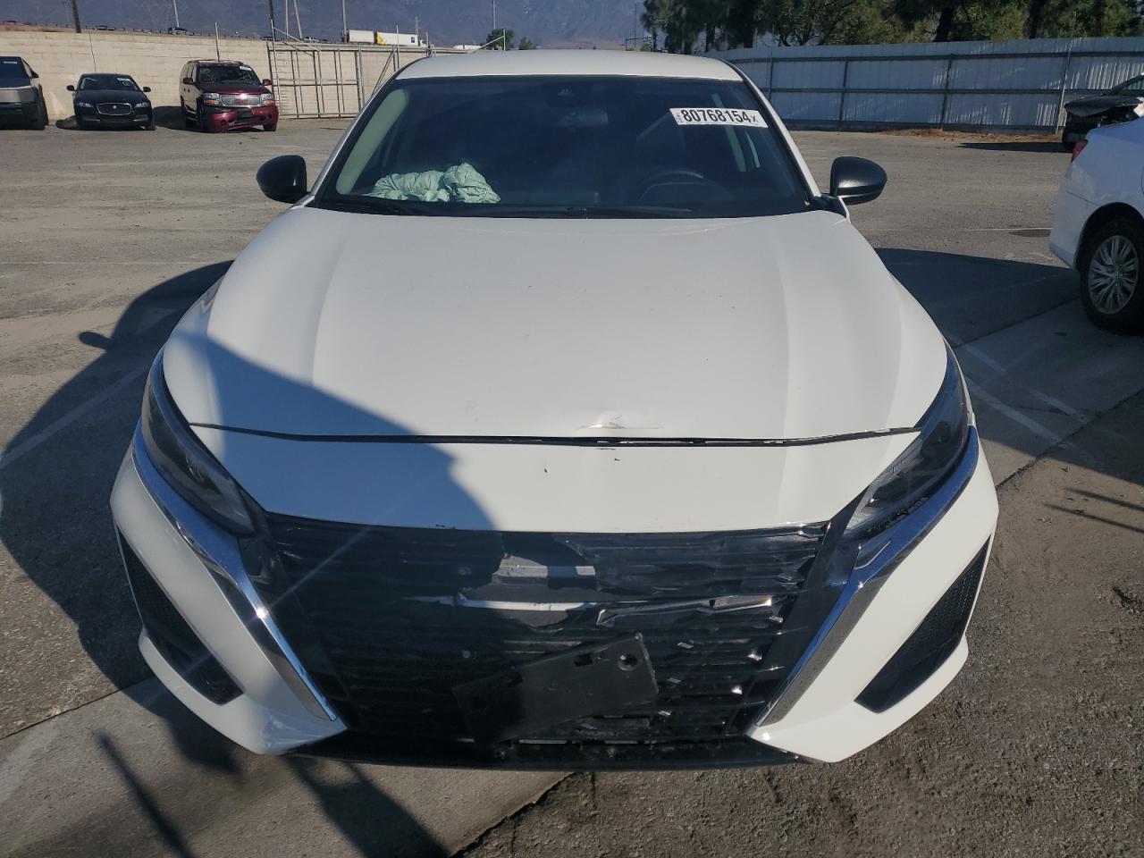 2024 Nissan Altima - Image 5
