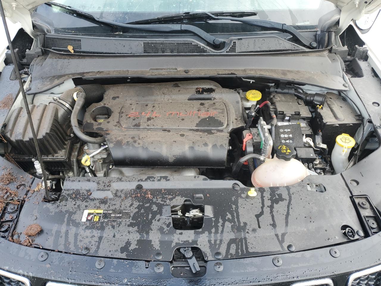 2018 Jeep Compass - Image 12