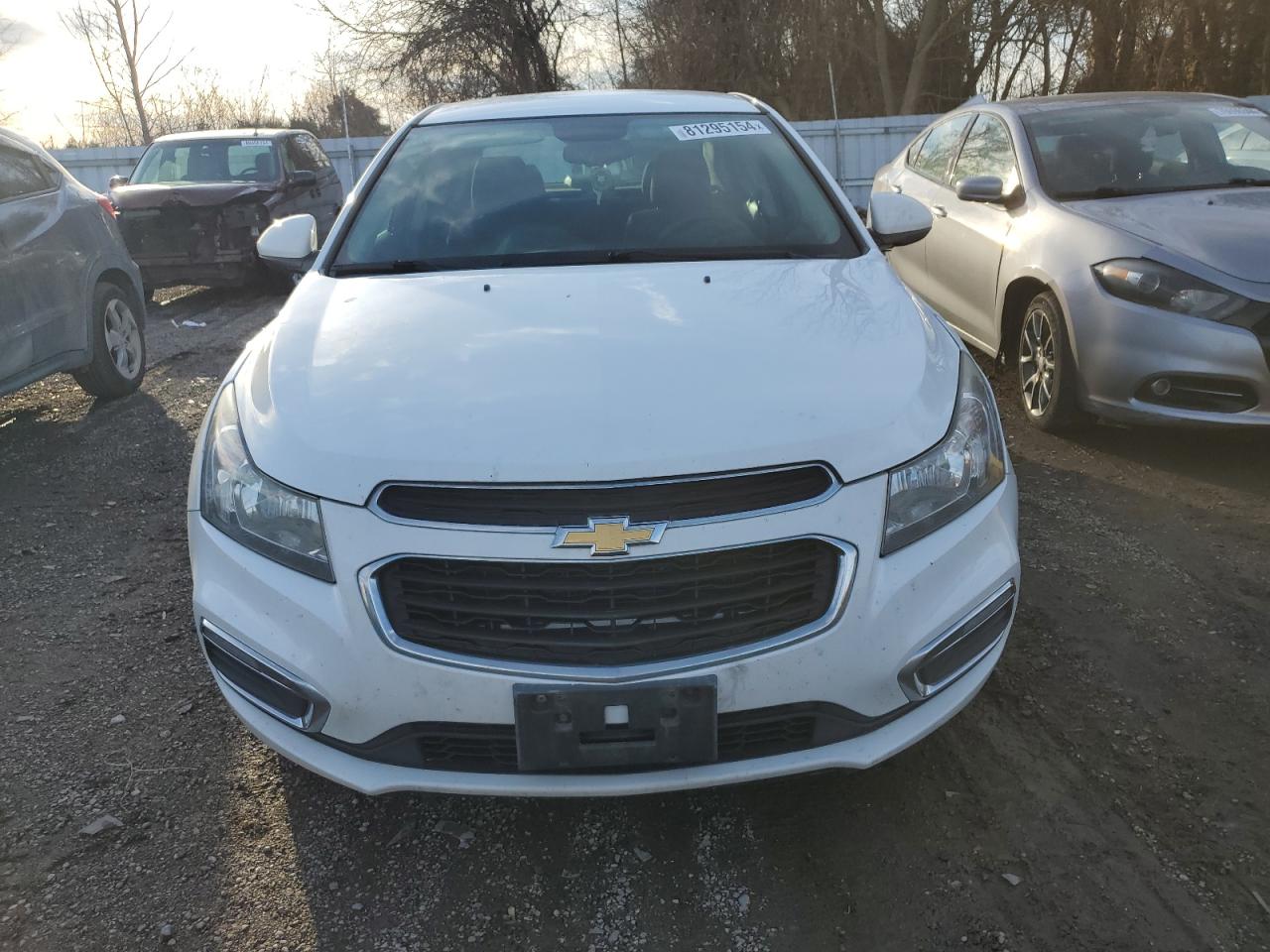 2016 Chevrolet Cruze - Image 5