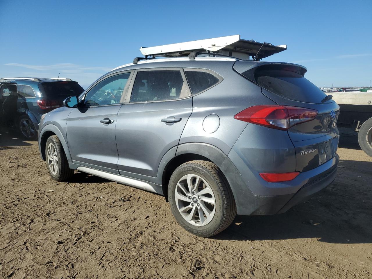 2017 Hyundai Tucson - Image 2