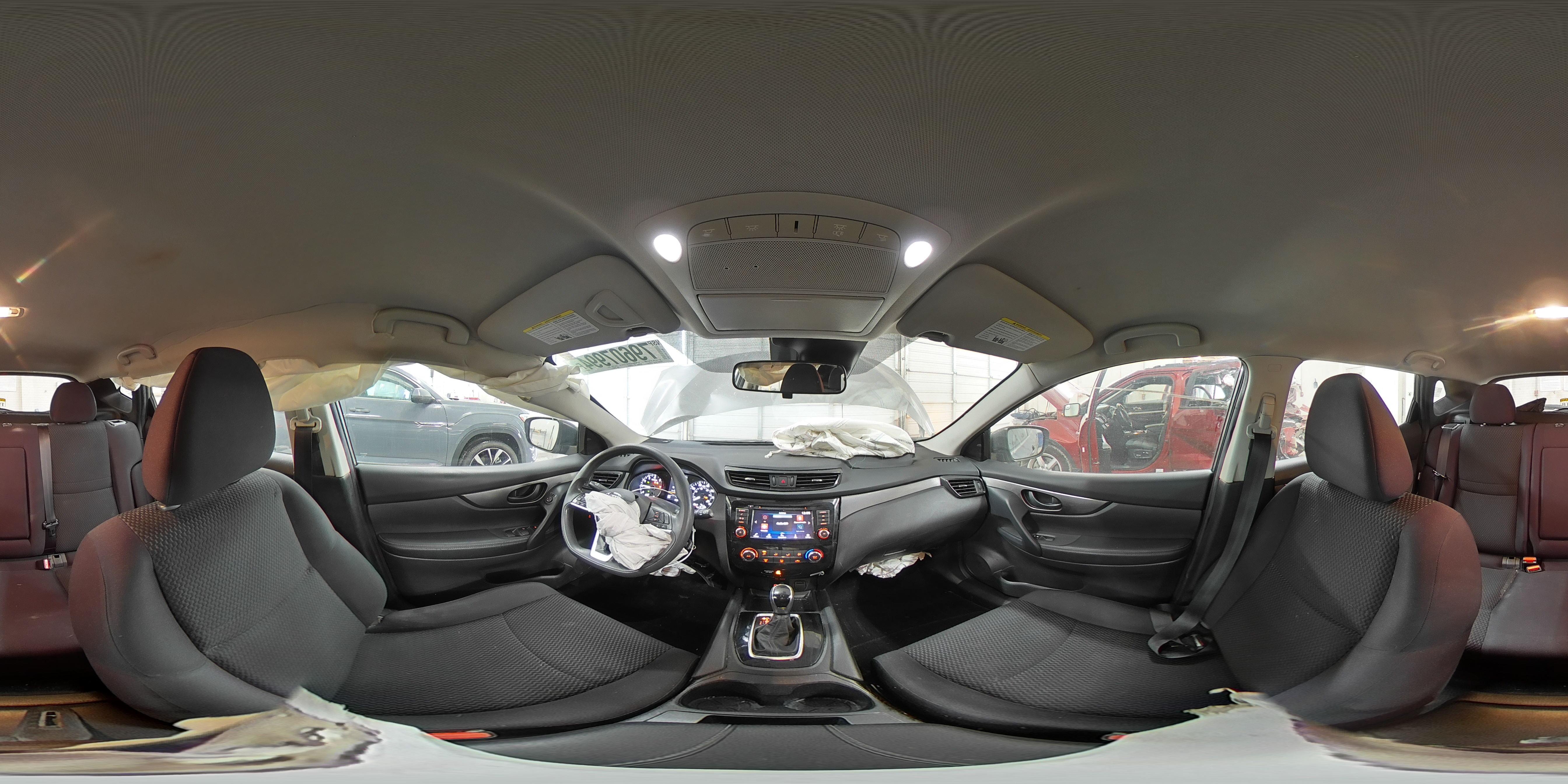 2020 Nissan Rogue - Image 15