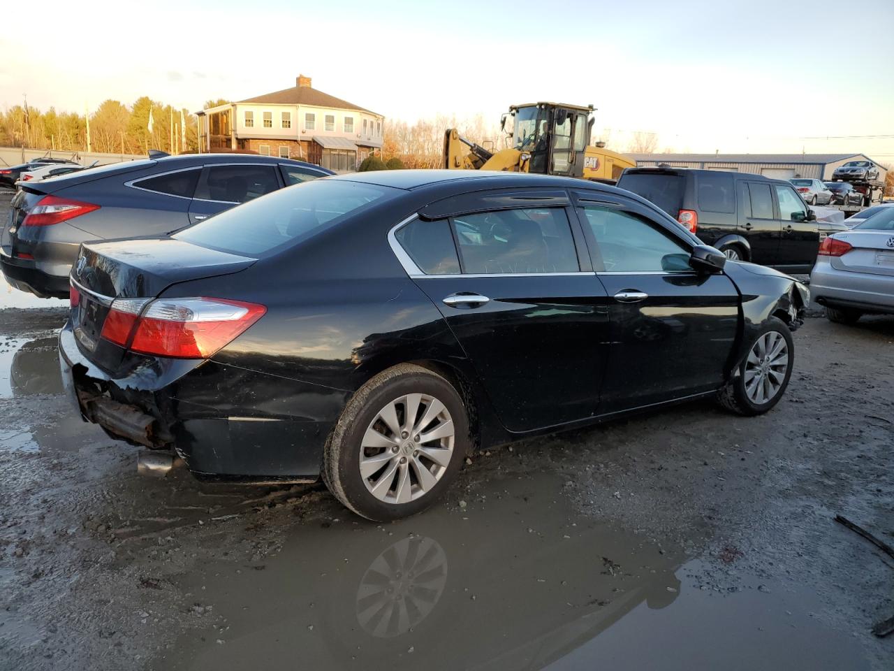 VIN 1HGCR2F78FA065783 2015 HONDA ACCORD no.3