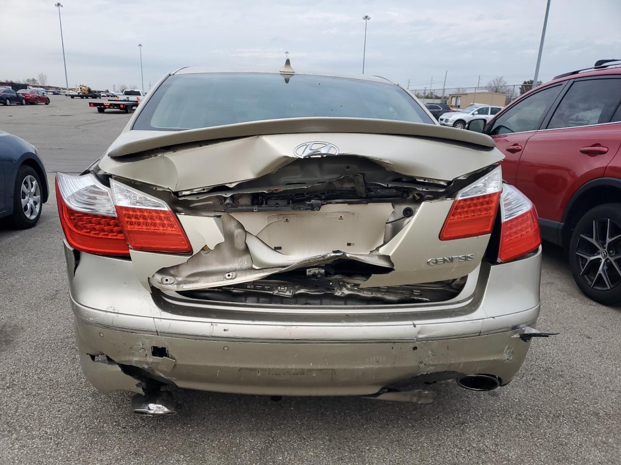 2009 Hyundai Genesis - Image 6