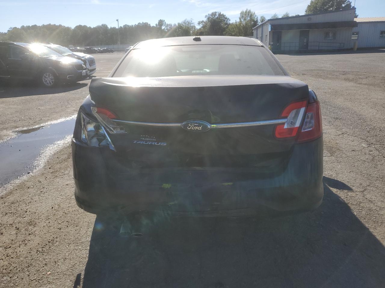 2011 Ford Taurus Se VIN: 1FAHP2DW2BG134890 Lot: 80390814