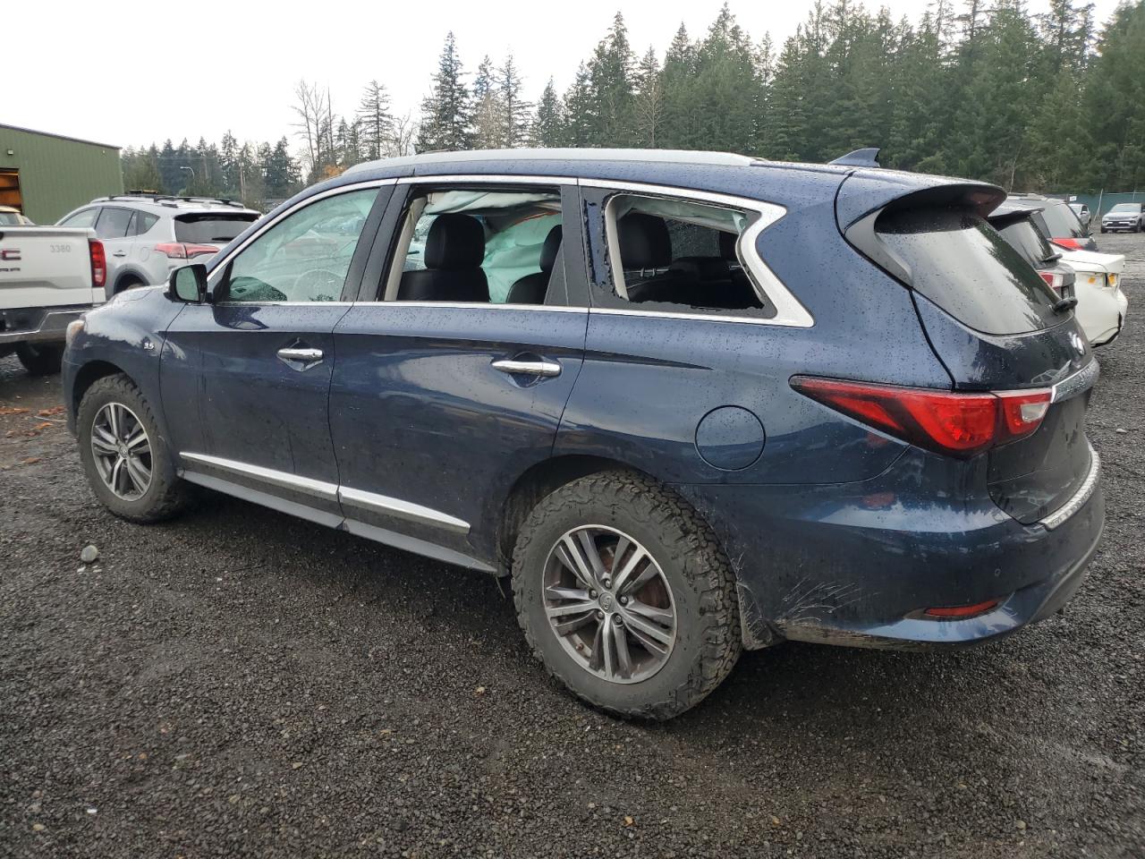 2016 Infiniti QX60 - Image 2