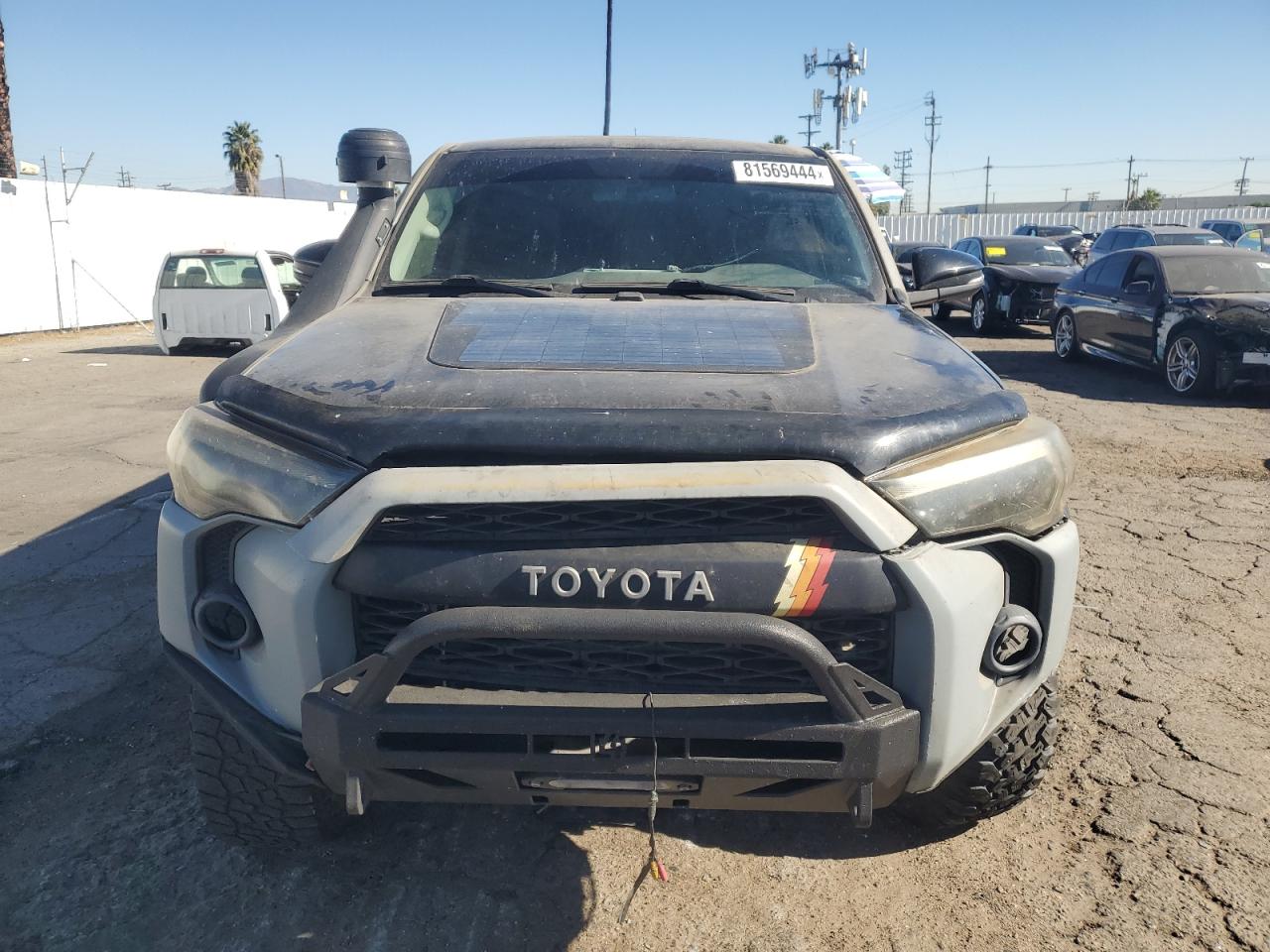 VIN JTEBU5JR5J5519858 2018 TOYOTA 4RUNNER no.5