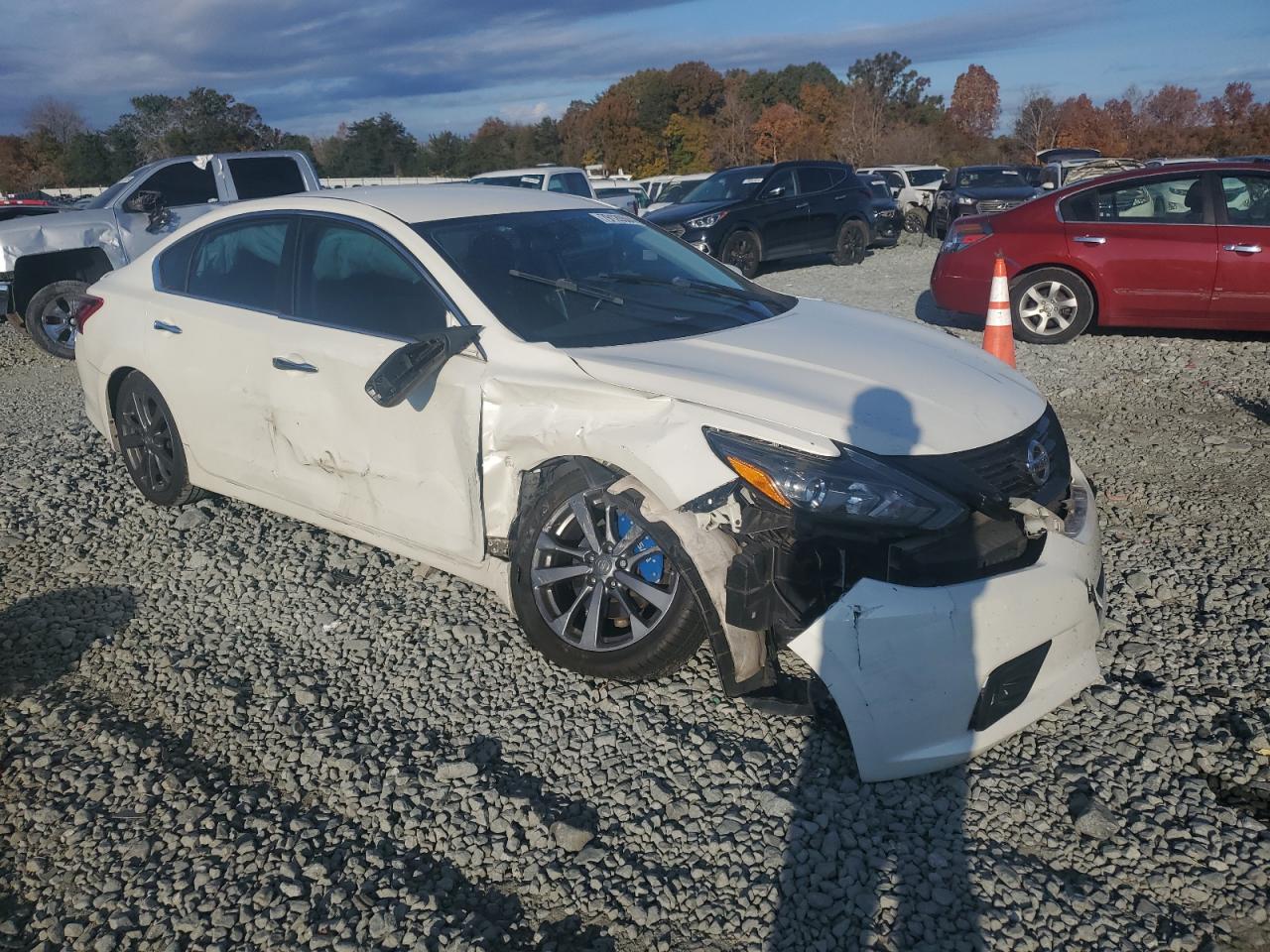 2018 Nissan Altima - Image 4