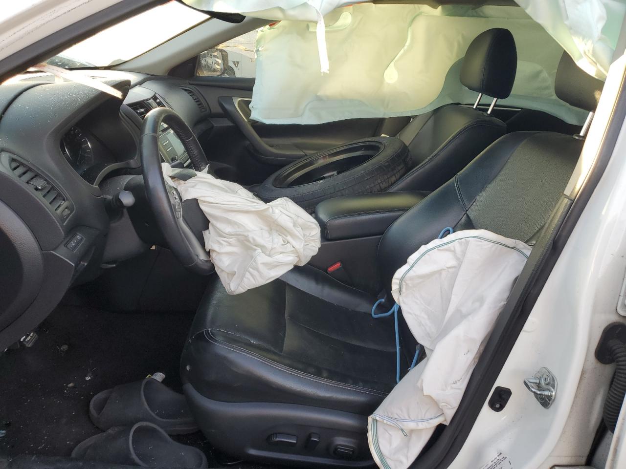 2018 Nissan Altima - Image 7
