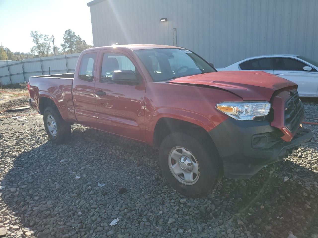 VIN 5TFRX5GNXJX105672 2018 TOYOTA TACOMA no.4