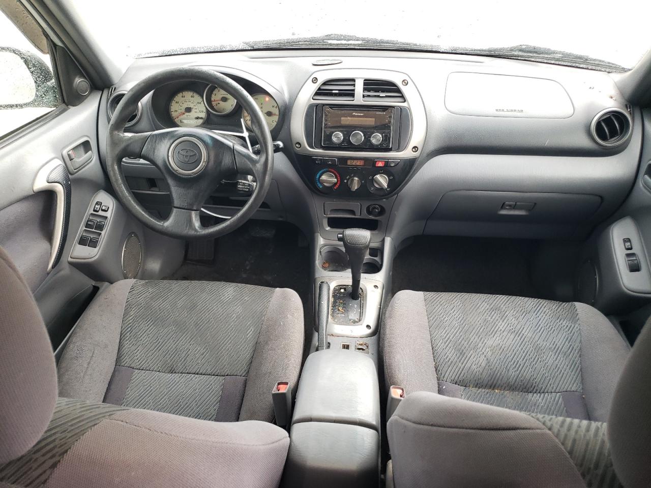 2002 Toyota RAV 4 - Image 8