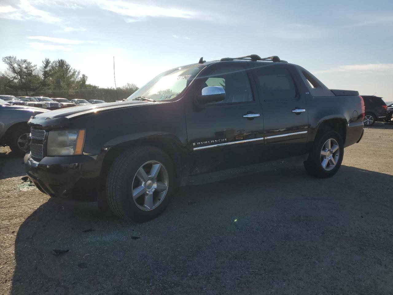 2009 Chevrolet Avalanche - Image 1