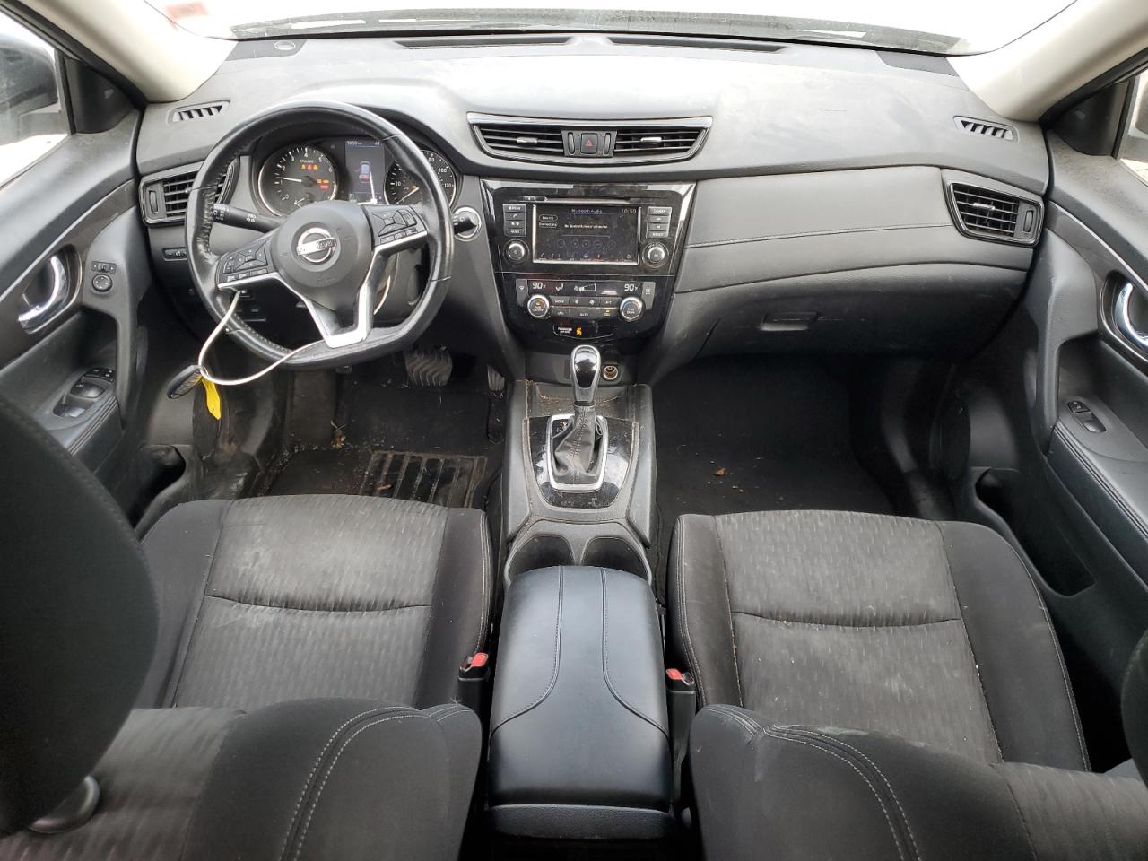 2019 Nissan Rogue - Image 8