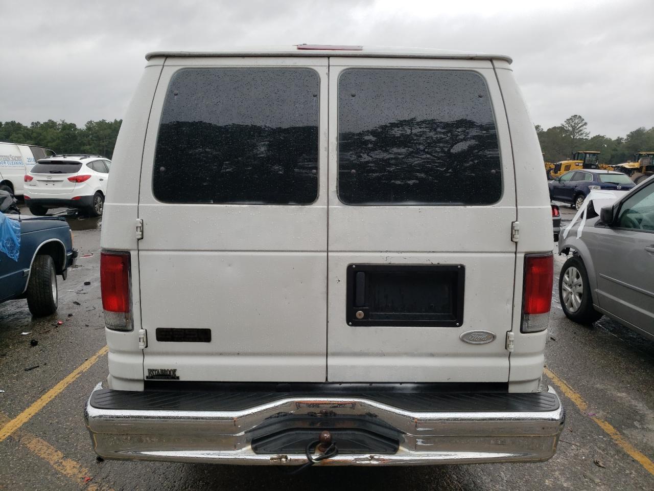 2000 Ford Econoline E350 Super Duty Wagon VIN: 1FBSS31L2YHA05490 Lot: 80577174